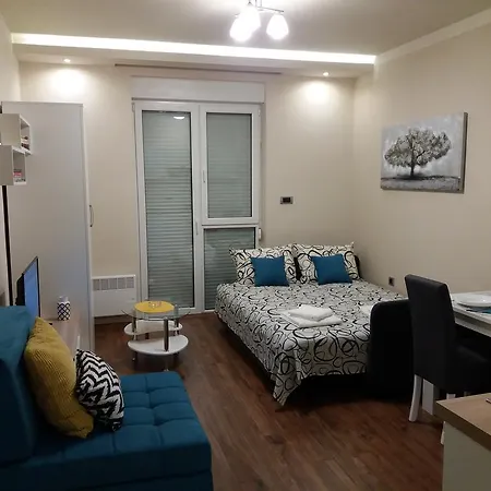 Apartmán Centar! Masa *